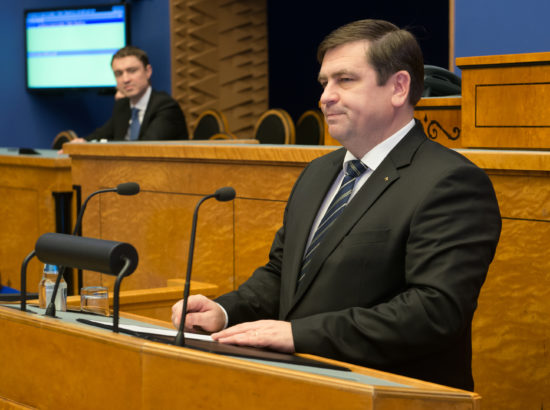 Riigikogu täiskogu istung 17.november 2014 (keskkonnaministri Mati Raidma ametivanne)